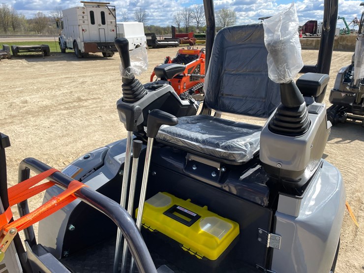 #1111-•-new-ats-me18-mini-excavator-image-24