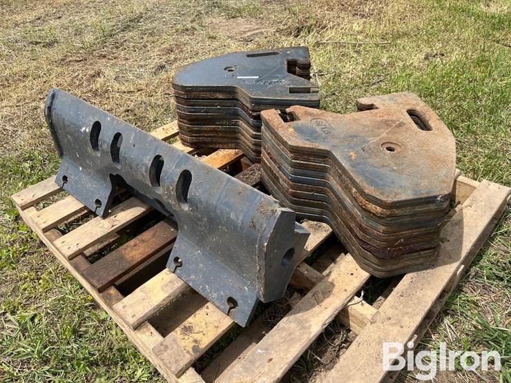 new-holland-tv140-suitcase-weights-image-5