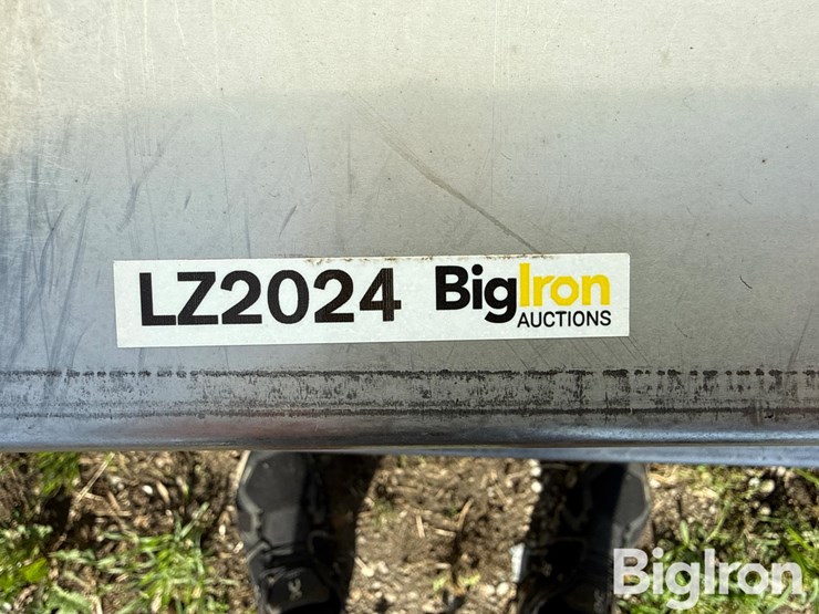 shop-built-stainless-steel-truck-fenders-image-13