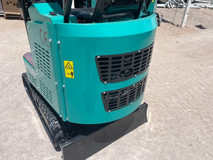 #2657-•-unused-cfg-mini-excavator-image-18