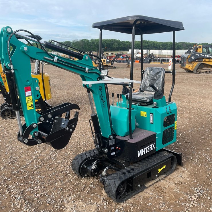 #2020 • 2026 CFG MH13RX Mini Excavator