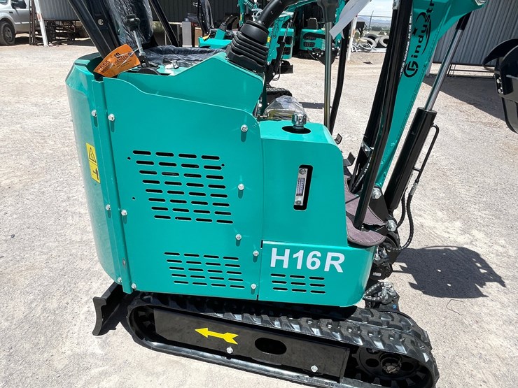 #2655-•-unused-cfg-mini-excavator-image-27