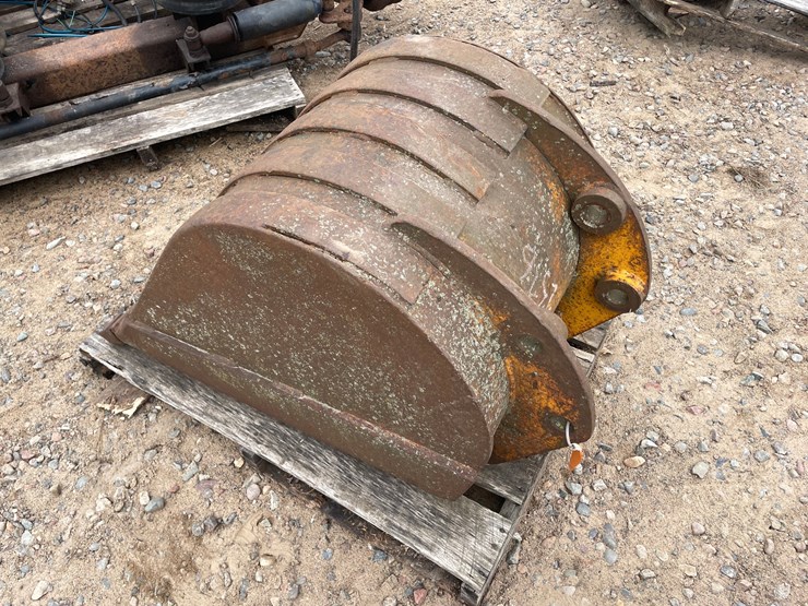john-deere-24-image-2