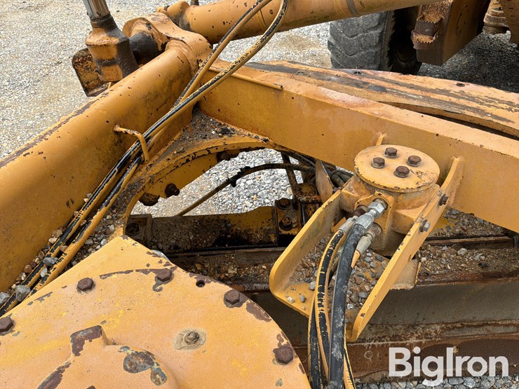 1994-deere-770bh-image-19