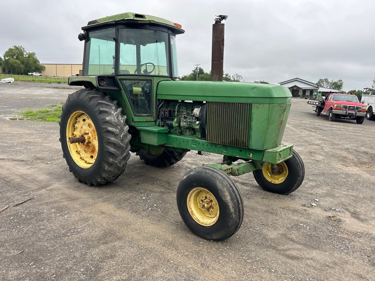 john-deere-4430-image-2