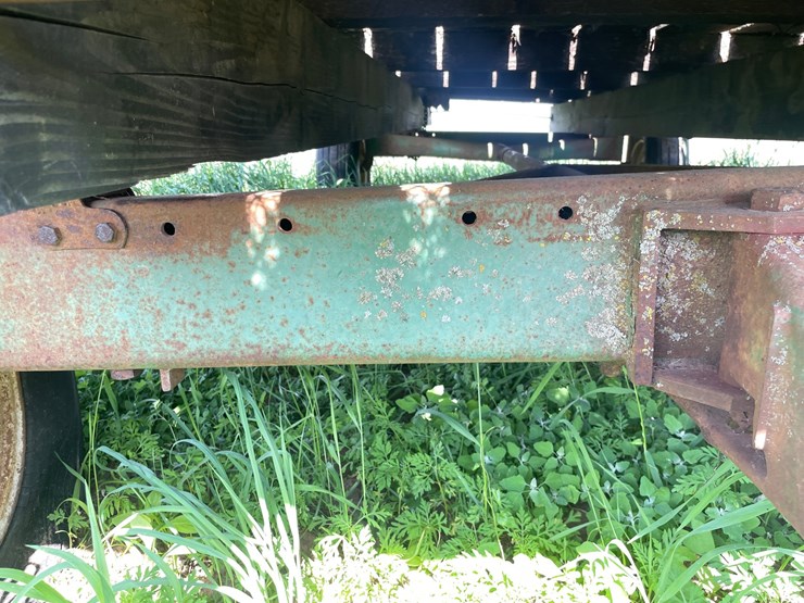 #2008-•-h&s-hay-wagon-with-john-deere-running-gear-(colfax-wi)-image-14