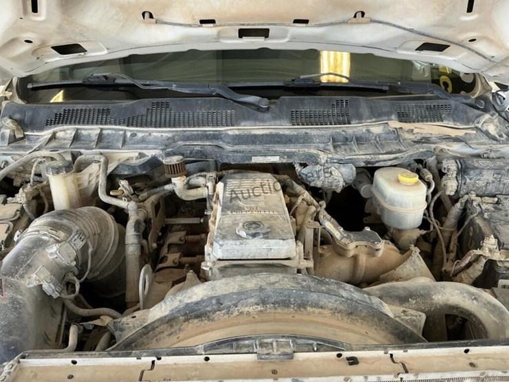 2014-dodge-2500-image-10