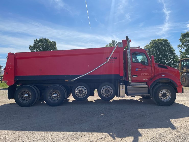 2019-kenworth-t880-image-4