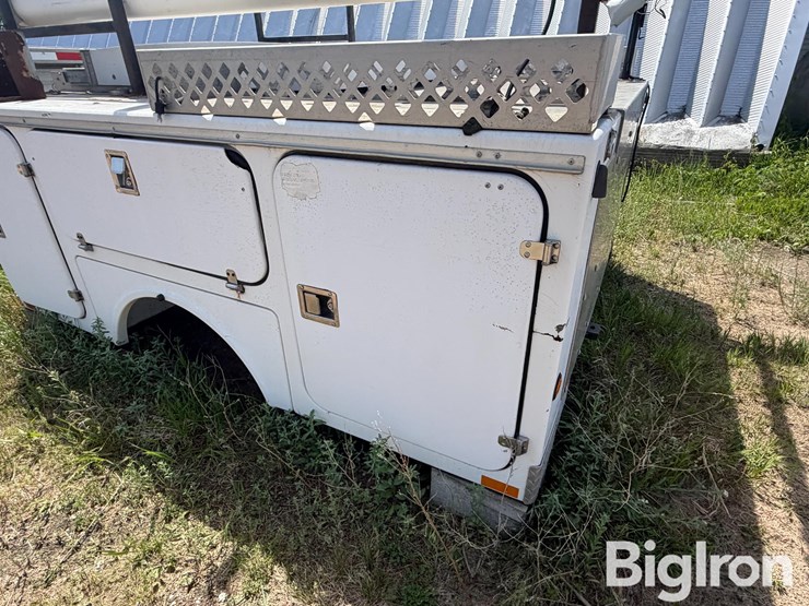 fiberglass-utility-pickup-box-image-15