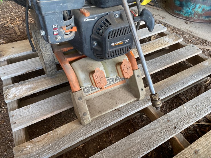 #7072-•-generac-3100-psi-gas-powered-pressure-washer-(deerbrook,-wi)-image-6