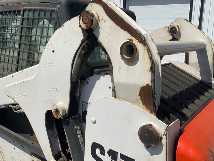 2005-bobcat-s175-image-22