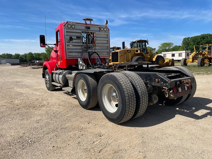 2003-kenworth-t800-image-7