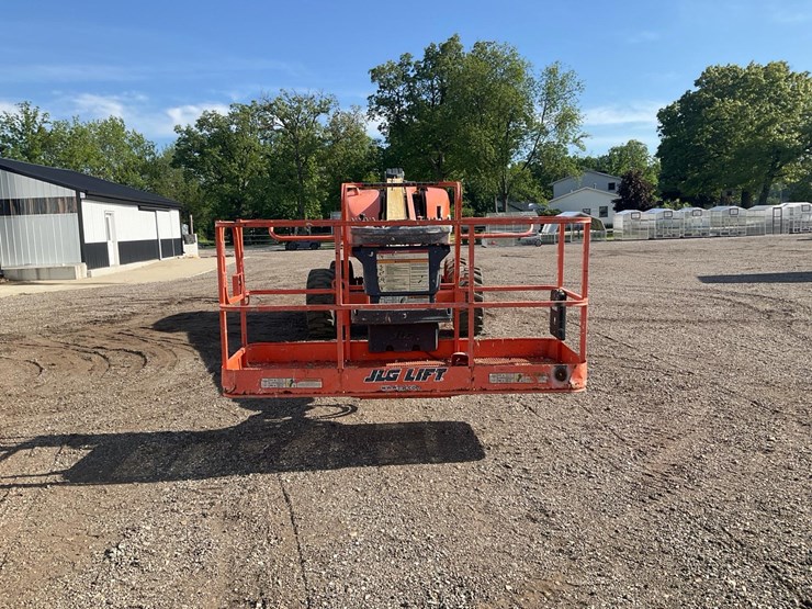 2005-jlg-600s-image-15