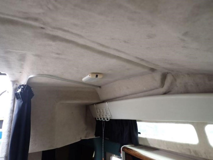 1989-bayliner-ciera-2650-26-ft-cabin-cruiser-bp1a6-image-72