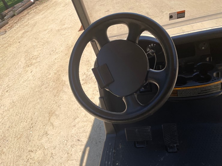 #603-•-2021-ez-go-rxv-electric-golf-cart-image-25