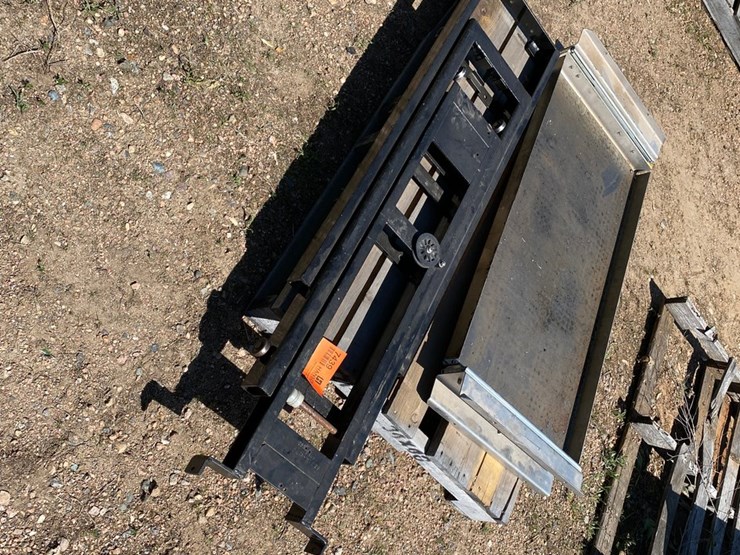 #7439-•-slide-out-truck-box-parts-image-4