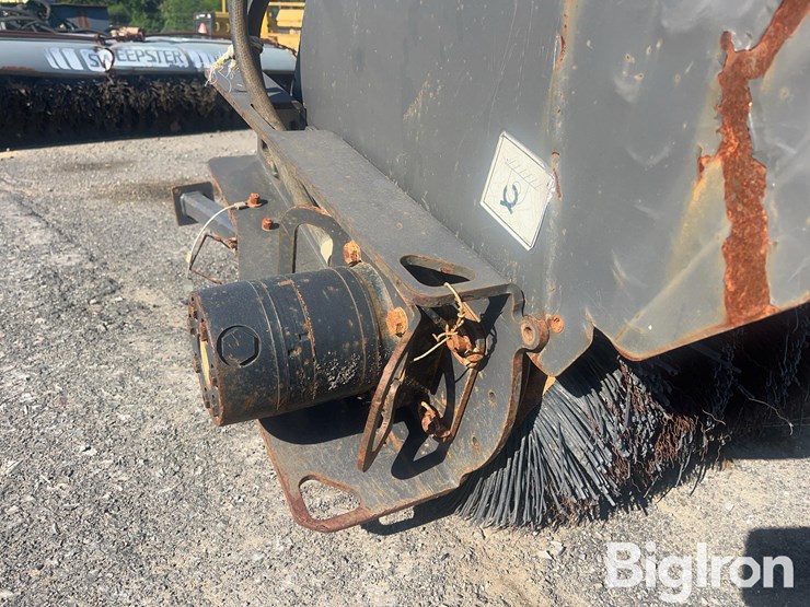sweepster-22197mh-8’-broom-attachment-image-10