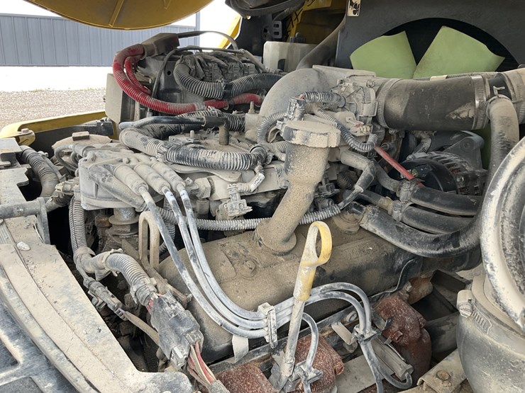 #1379-•-2010-hyster-90-fortis-forklift-image-34