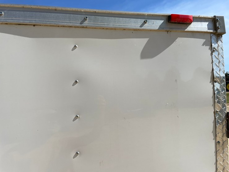 #412-•-2012-middlebury-16'-enclosed-trailer-(has-wi-title)-image-21