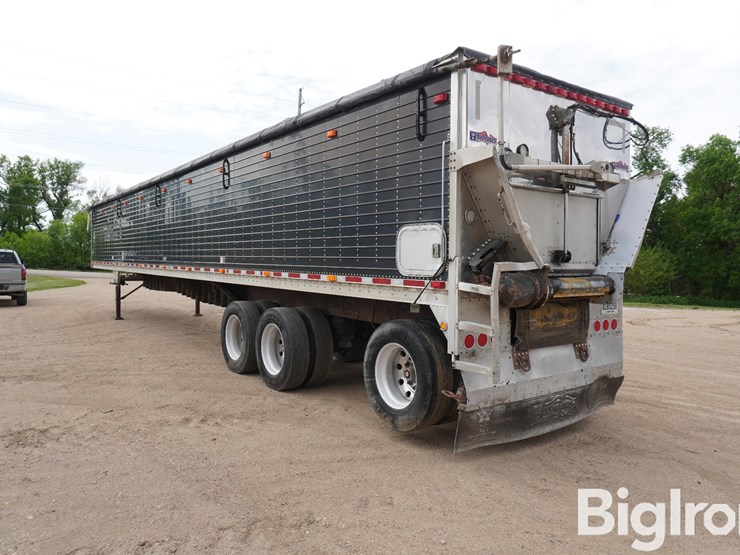 2011-wilson-dwbt-650b-tri/a-53'x96"-belt-trailer-image-7