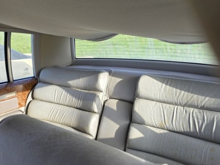1983-buick-park-avenue-4dr-sedan-image-6