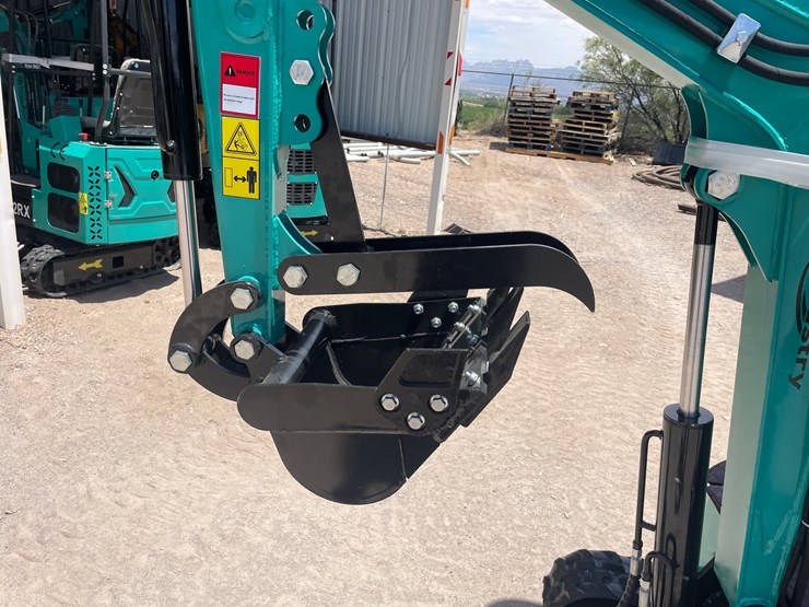 #2657-•-unused-cfg-mini-excavator-image-14