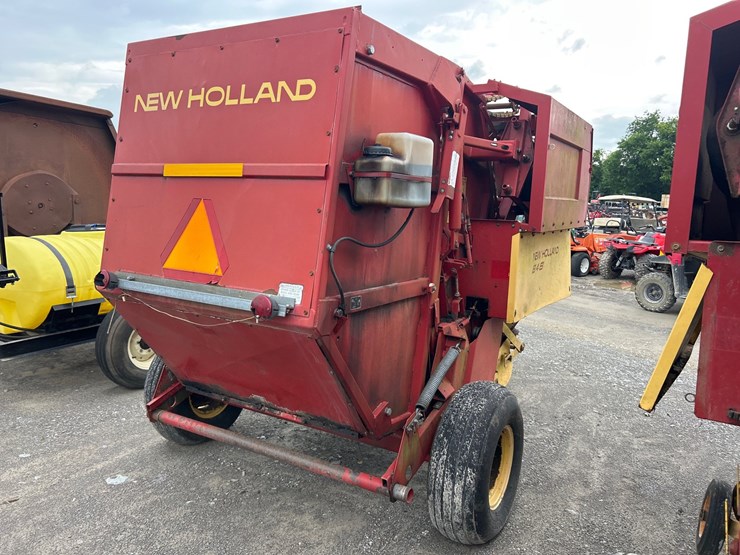 new-holland-848-image-6