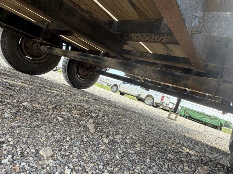 l2--16'-gooseneck-trailer-image-10