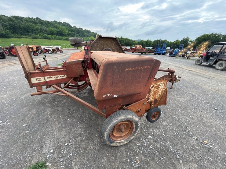 new-holland-271-image-6