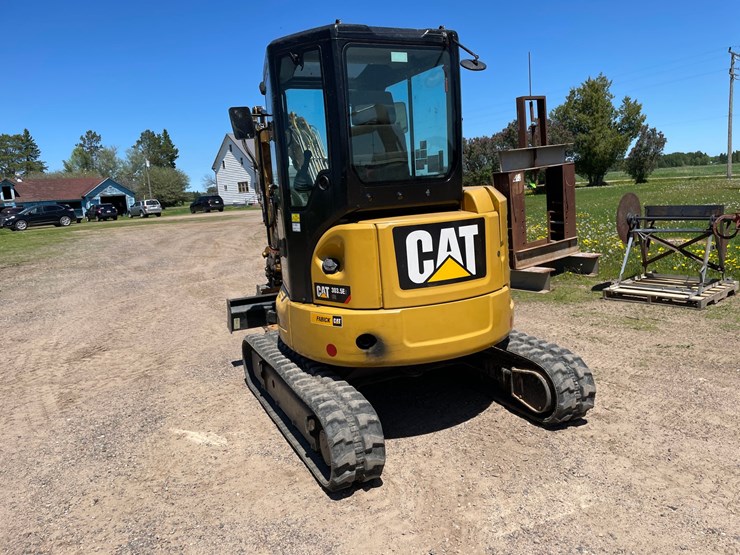 caterpillar-303.5e2-cr-image-8