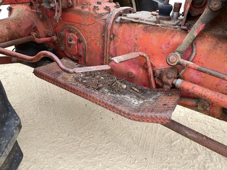 ford-8n-image-31