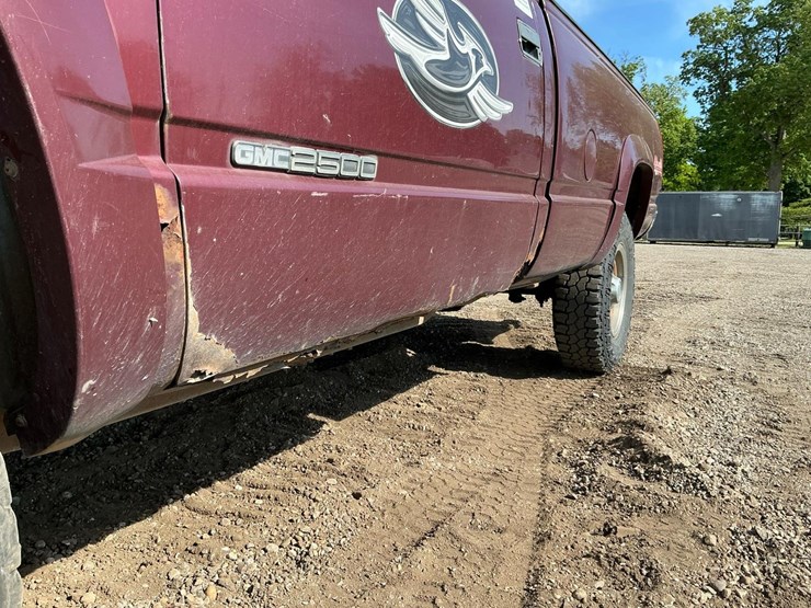 1998-gmc-2500-image-18