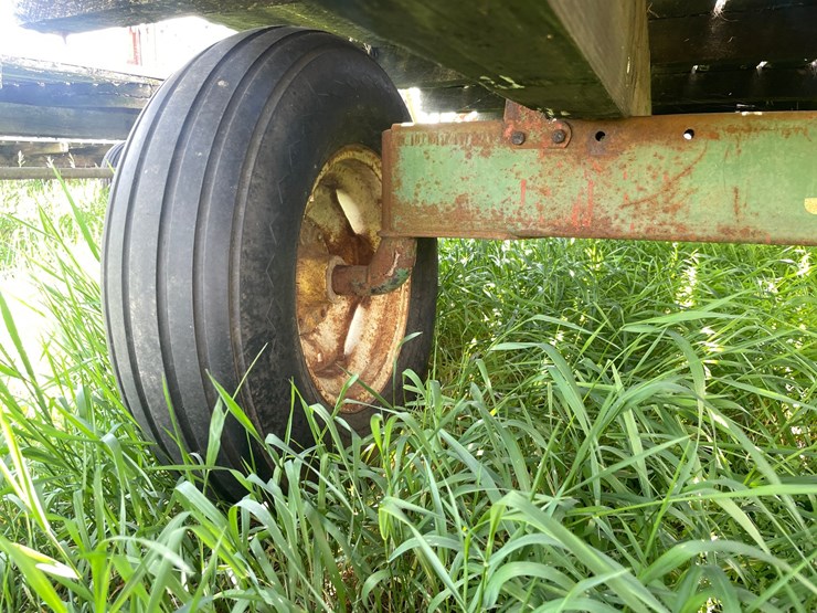 #2008-•-h&s-hay-wagon-with-john-deere-running-gear-(colfax-wi)-image-6