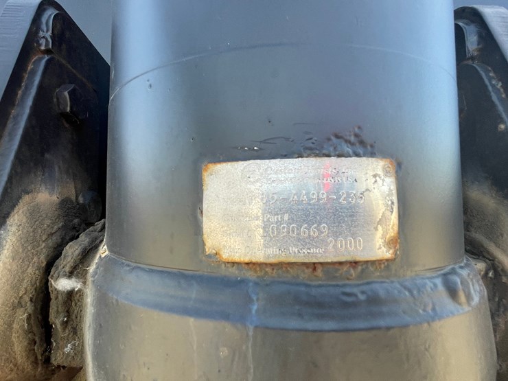 #6154-•-2016-klement-frameless-tri--axle-rock-tub-semi-trailer-(has-title)-image-32