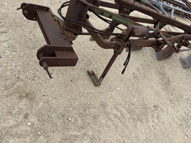 john-deere-5-image-2