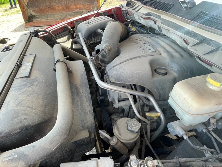 2015-dodge-ram-2500-image-29