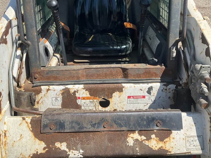 2005-bobcat-s175-image-15