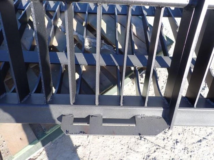 unused-greatbear-66-in.-skid-steer-rock-bucket-image-11