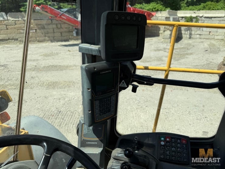 deere-724k-image-18