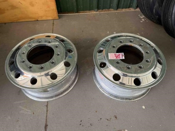2-alumium-22.5x9-wheels-image-1