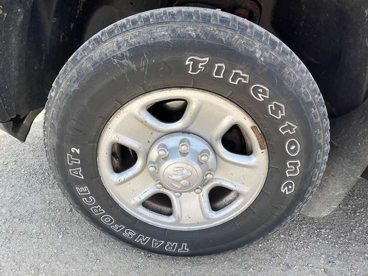 2015-dodge-ram-2500-image-23