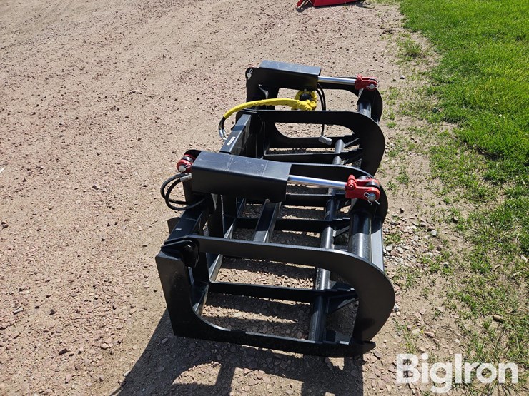 2025-mid-state-#18-e-series-dual-cylinder-brush-grapple-skid-steer-attachment-image-4