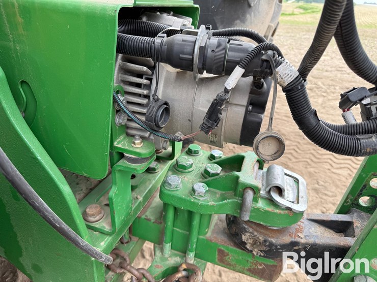 2018-john-deere-db60-image-15