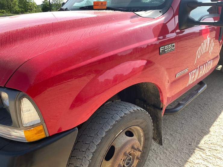 2003-ford-f550-image-15