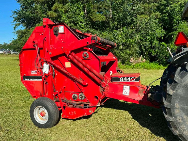 case-ih-8440-image-6