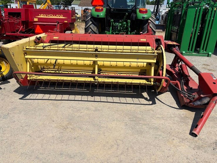 new-holland-477-image-1