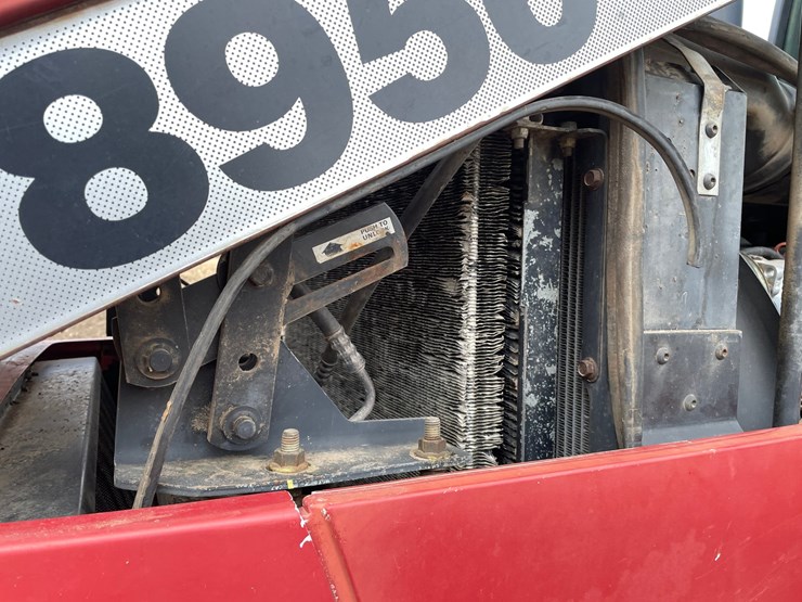 case-ih-8950-image-74