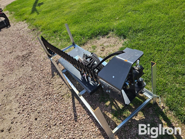 2026-wolverine-sbm-12-72w-sickle-bar-mower-skid-steer-attachment-image-5
