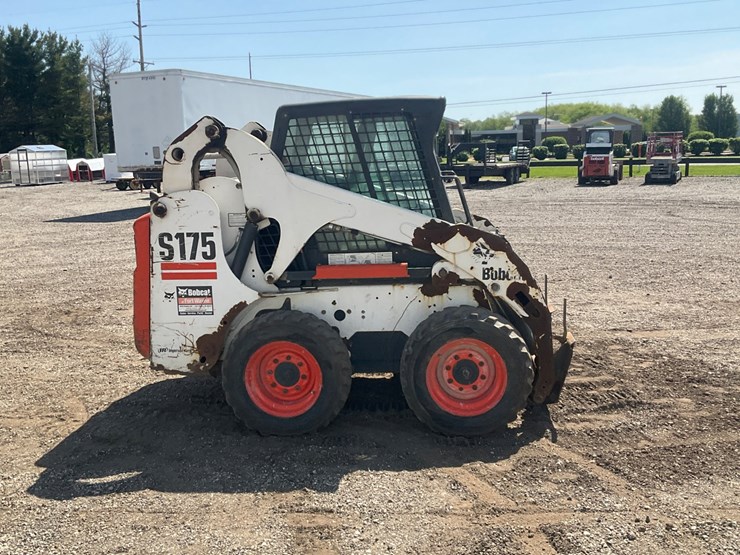 2005-bobcat-s175-image-2