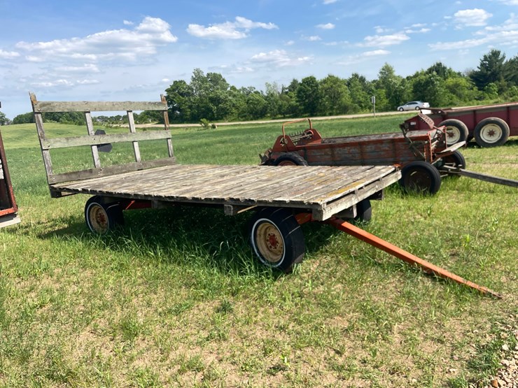 #2009-•-hay-wagon-with-kasten-running-gear-(colfax-wi)-image-4